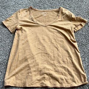 American Eagle V-neck Tee XS